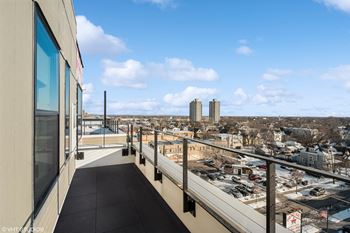 Lago apartments minneapolis